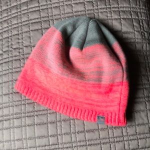 Warm lined knit skiing hat Champion NWOT